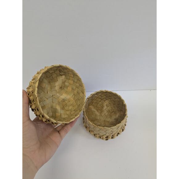 Handwoven‎ Hawaiian Lauhala 6-Point Star Basket - Picture 3 of 8